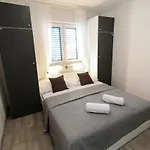 Apartment Viola